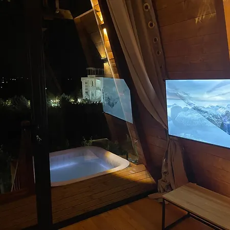 ヴィラ Azalea 1, Cozy Wooden ティラナ